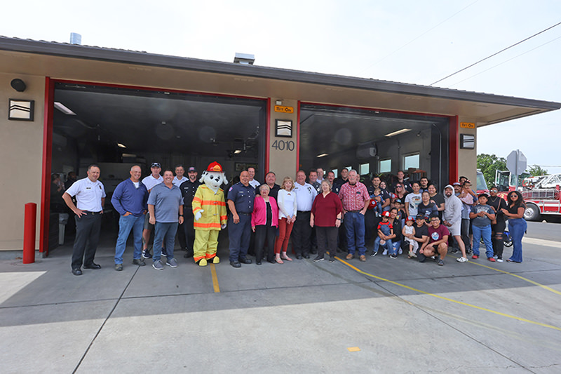 Group shot outside ERCFPD